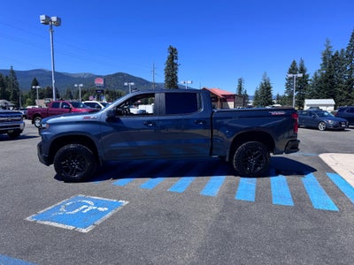 2020 Chevrolet Silverado 1500 LT / TRAIL BOSS / CREW / 5.3 LITER V8 / LEATHER / SUNROOF / SHORT BOX / 1 OWNER TRADE