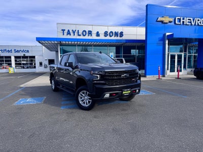2022 Chevrolet Silverado 1500 LTD LT / TRAIL BOSS / CREW / 6.2 LITER V8 / SHORT BOX / 69K MILES / LOCAL TRADE