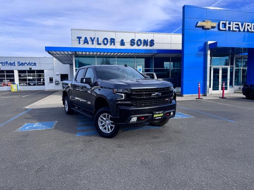 2022 Chevrolet Silverado 1500 LTD LT / TRAIL BOSS / CREW / 6.2 LITER V8 / SHORT BOX / 69K MILES / LOCAL TRADE
