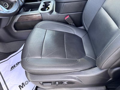 2022 Chevrolet Silverado 1500 LTD LT / TRAIL BOSS / CREW / 6.2 LITER V8 / SHORT BOX / 69K MILES / LOCAL TRADE