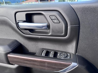 2022 Chevrolet Silverado 1500 LTD LT / TRAIL BOSS / CREW / 6.2 LITER V8 / SHORT BOX / 69K MILES / LOCAL TRADE