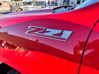 2023 Chevrolet Silverado 1500 LT / CREW / 5.3 LITER V8 / Z71 OFF ROAD / STANDARD BOX / 1 OWNER