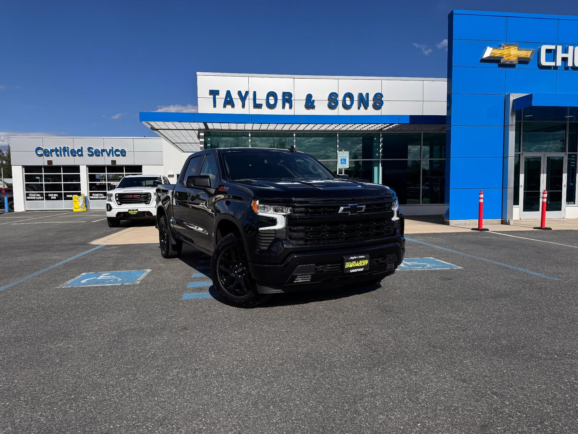 2023 Chevrolet Silverado 1500 RST 4X4 Crew Cab Short Box's photo
