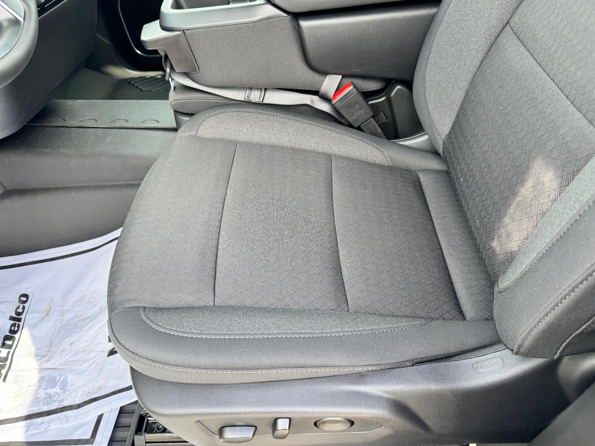 2026 Chevrolet Silverado 1500 LT / CREW / 5.3 LITER V8 / ADAPTIVE CRUISE / HEATED SEATS / STANDARD BOX