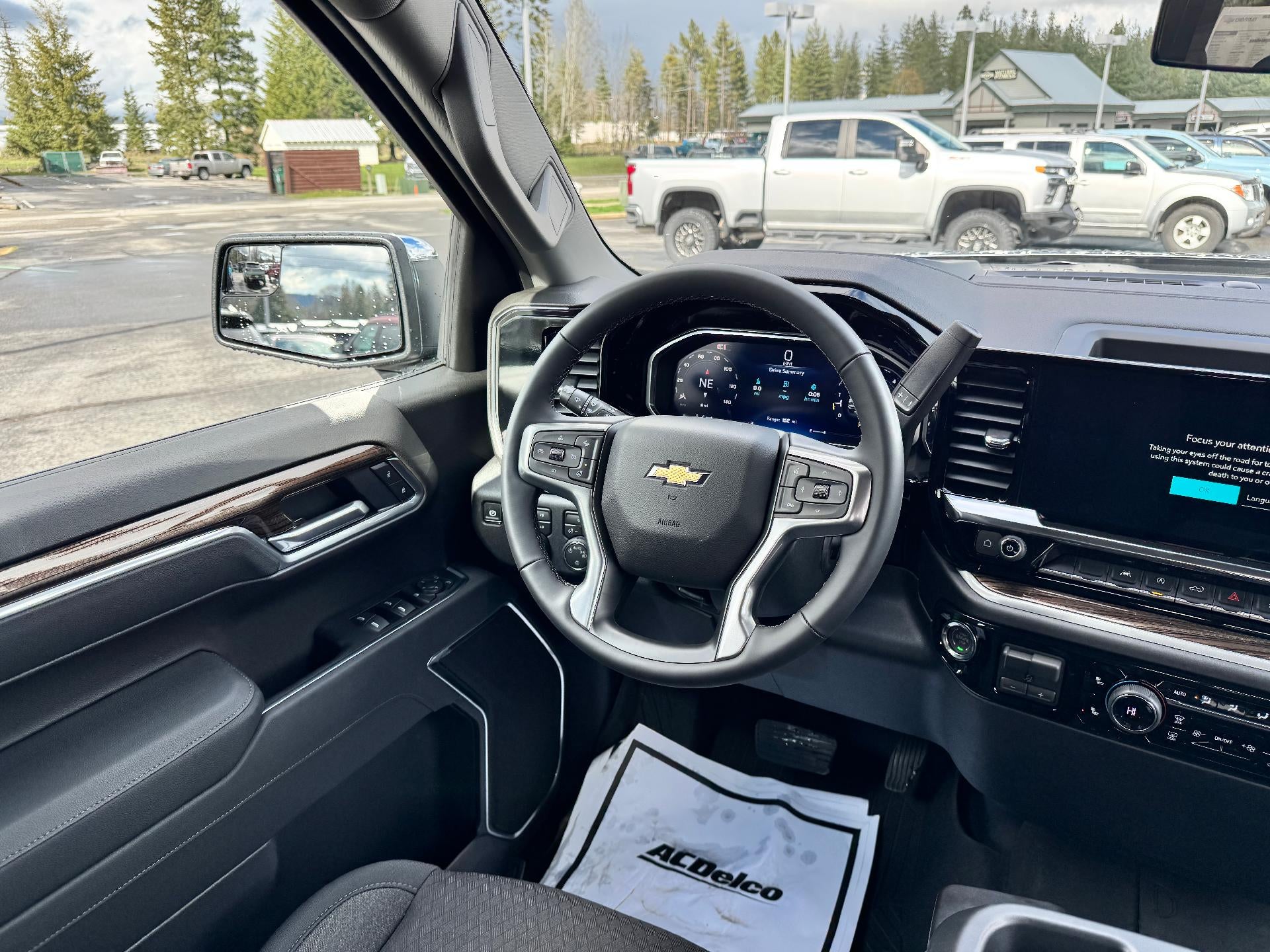 2026 Chevrolet Silverado 1500 LT / CREW / 5.3 LITER V8 / ADAPTIVE CRUISE / HEATED SEATS / STANDARD BOX