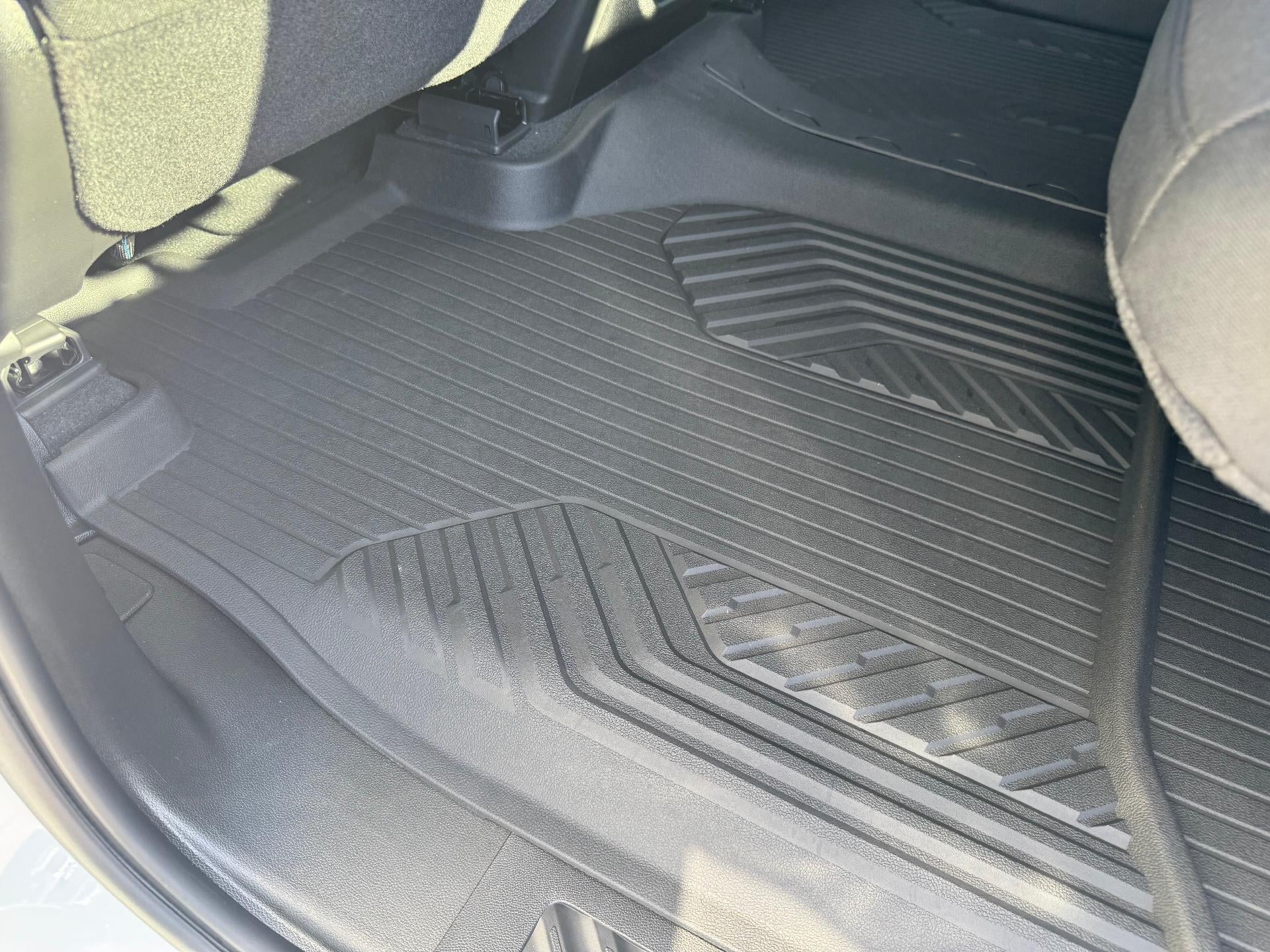 2026 Chevrolet Silverado 1500 LT / CREW / 5.3 LITER V8 / ADAPTIVE CRUISE / HEATED SEATS / STANDARD BOX