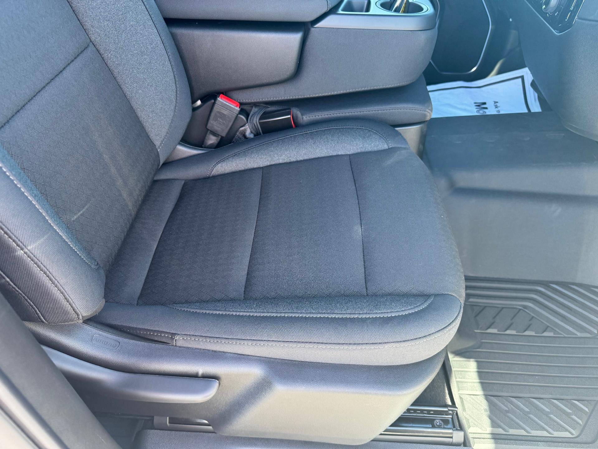 2026 Chevrolet Silverado 1500 LT / CREW / 5.3 LITER V8 / ADAPTIVE CRUISE / HEATED SEATS / STANDARD BOX