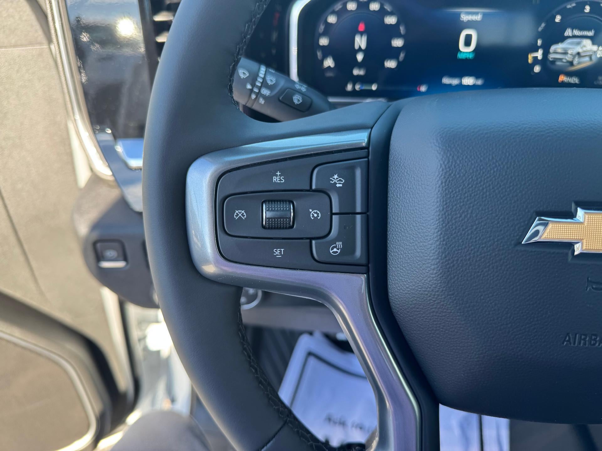 2026 Chevrolet Silverado 1500 LT / CREW / 5.3 LITER V8 / ADAPTIVE CRUISE / HEATED SEATS / STANDARD BOX