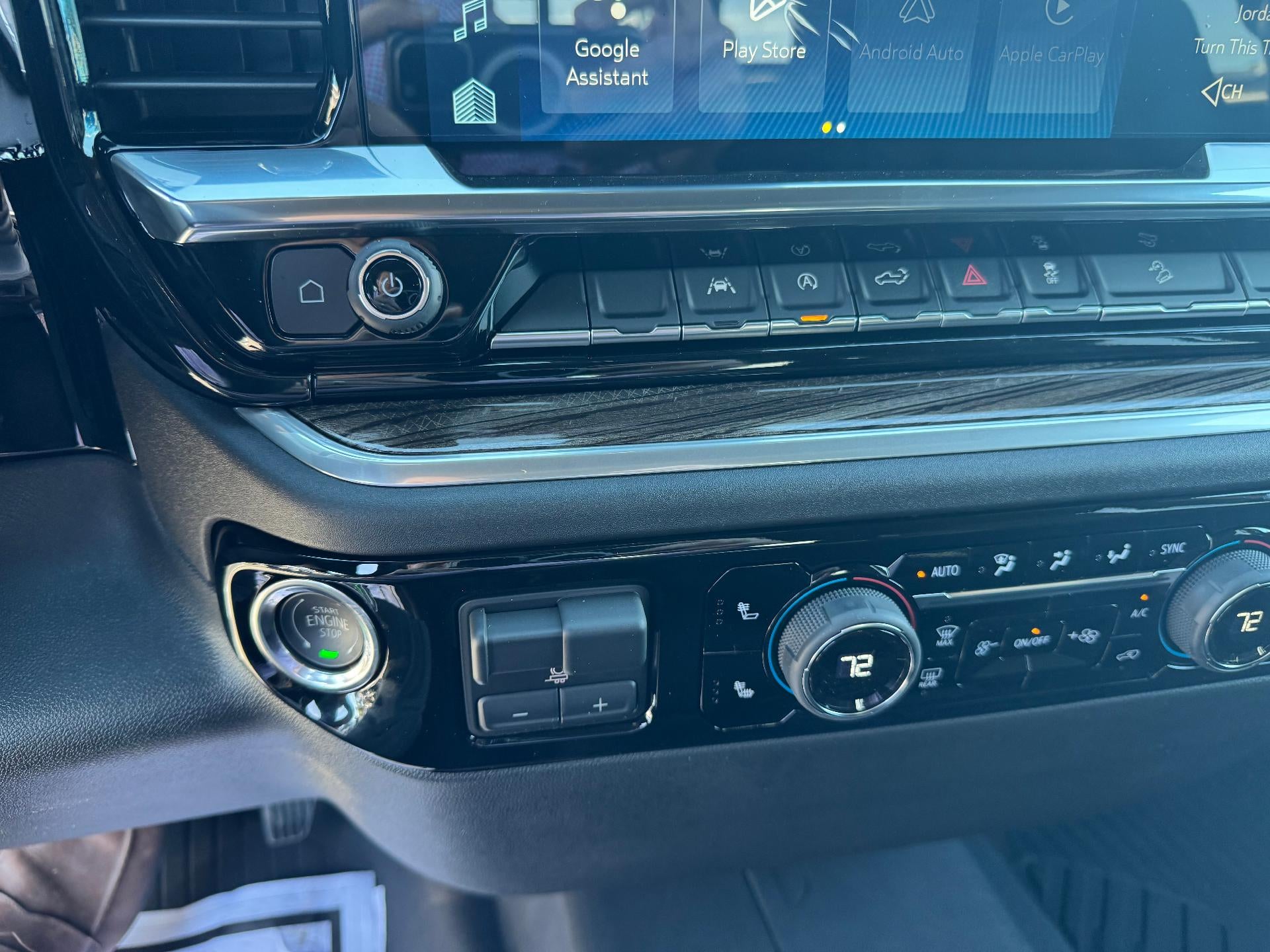 2026 Chevrolet Silverado 1500 LT / CREW / 5.3 LITER V8 / ADAPTIVE CRUISE / HEATED SEATS / STANDARD BOX