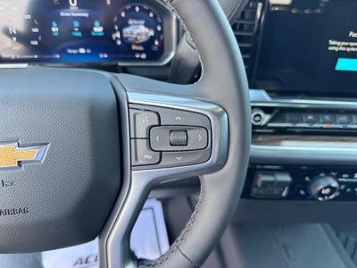 2026 Chevrolet Silverado 1500 LT / CREW / 5.3 LITER V8 / Z71 OFF ROAD / ADAPTIVE CRUISE / STANDARD BOX