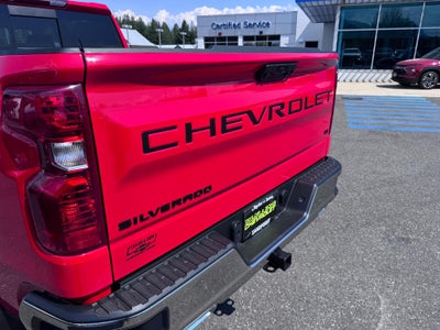 2026 Chevrolet Silverado 1500 LT / CREW / 5.3 LITER V8 / Z71 OFF ROAD / ADAPTIVE CRUISE / STANDARD BOX