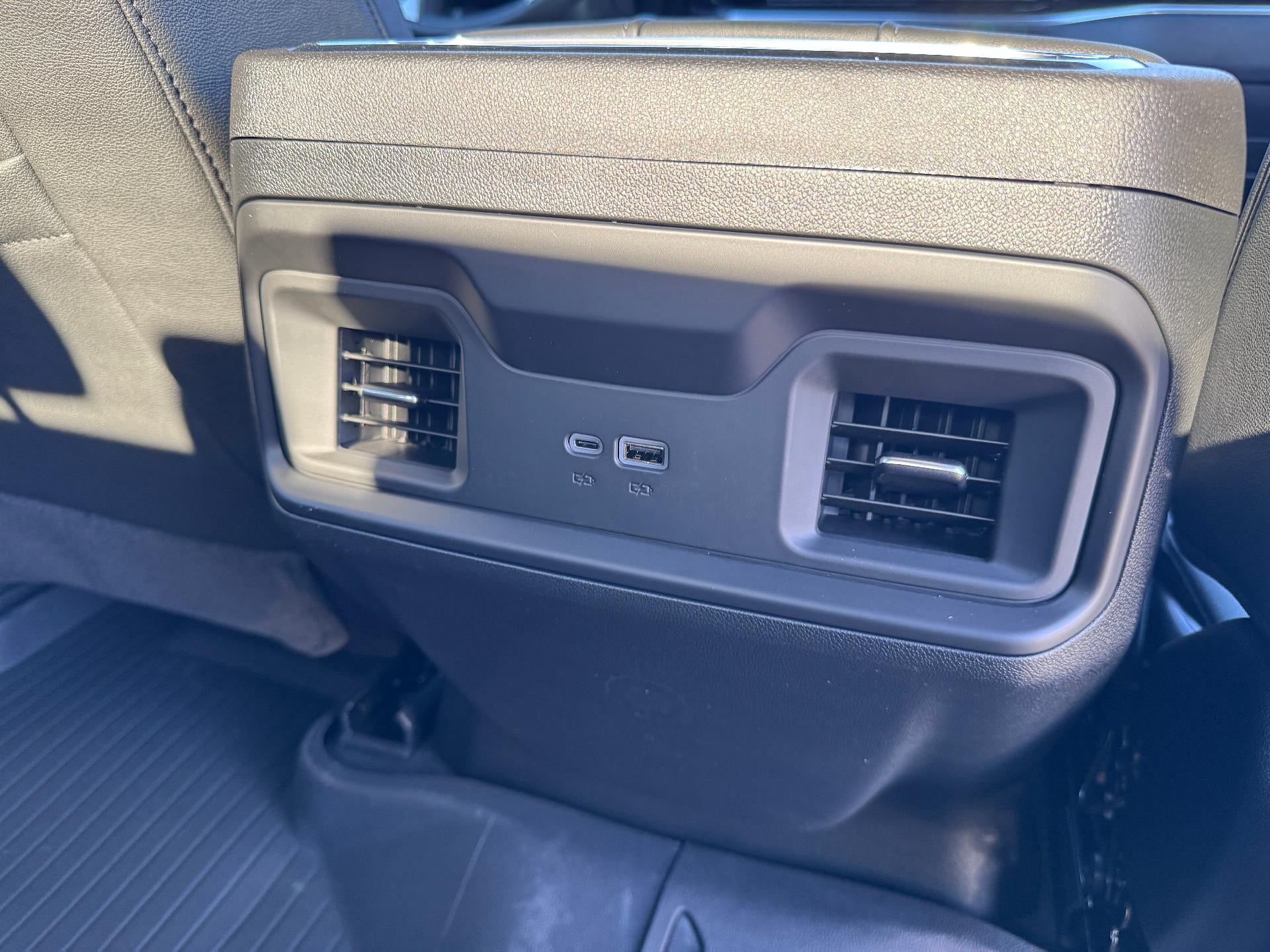 2026 Chevrolet Silverado 1500 RST / CREW / 5.3 LITER V8 / Z71 OFF ROAD / PREMIUM PCKG / DARK APPEARANCE