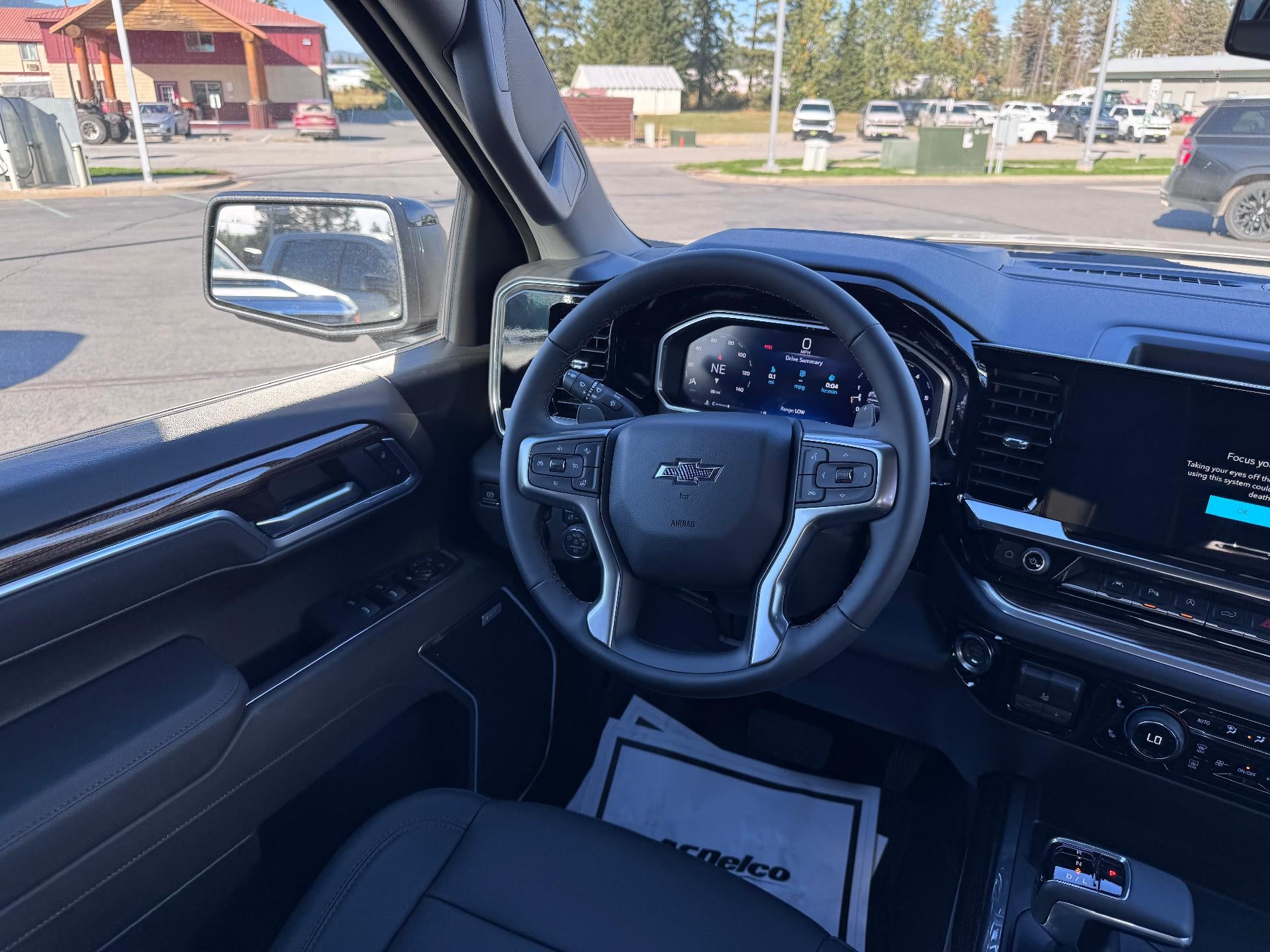 2026 Chevrolet Silverado 1500 RST / CREW / 5.3 LITER V8 / Z71 OFF ROAD / PREMIUM PCKG / DARK APPEARANCE