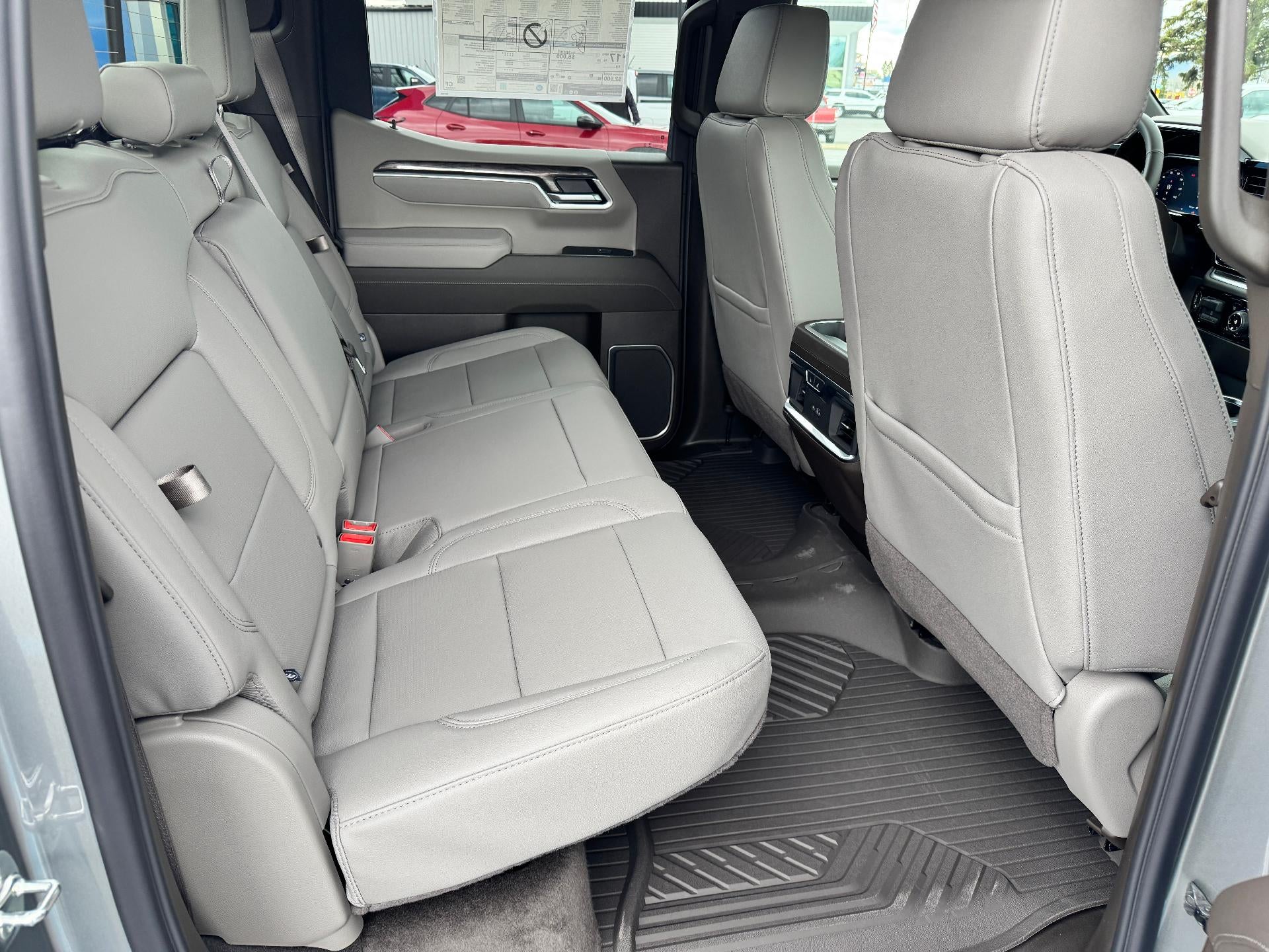 2026 Chevrolet Silverado 1500 LTZ / CREW / 5.3 LITER V8 / PREMIUM PCKG / Z71 OFF ROAD / SUNROOF / ADAPTIVE CRUISE / SHORT BOX