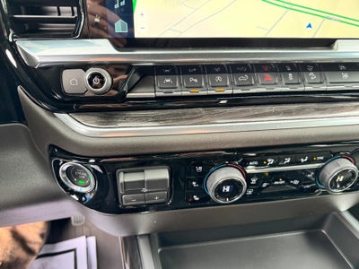 2026 Chevrolet Silverado 1500 LTZ / CREW / 5.3 LITER V8 / PREMIUM PCKG / Z71 OFF ROAD / SUNROOF / ADAPTIVE CRUISE / SHORT BOX