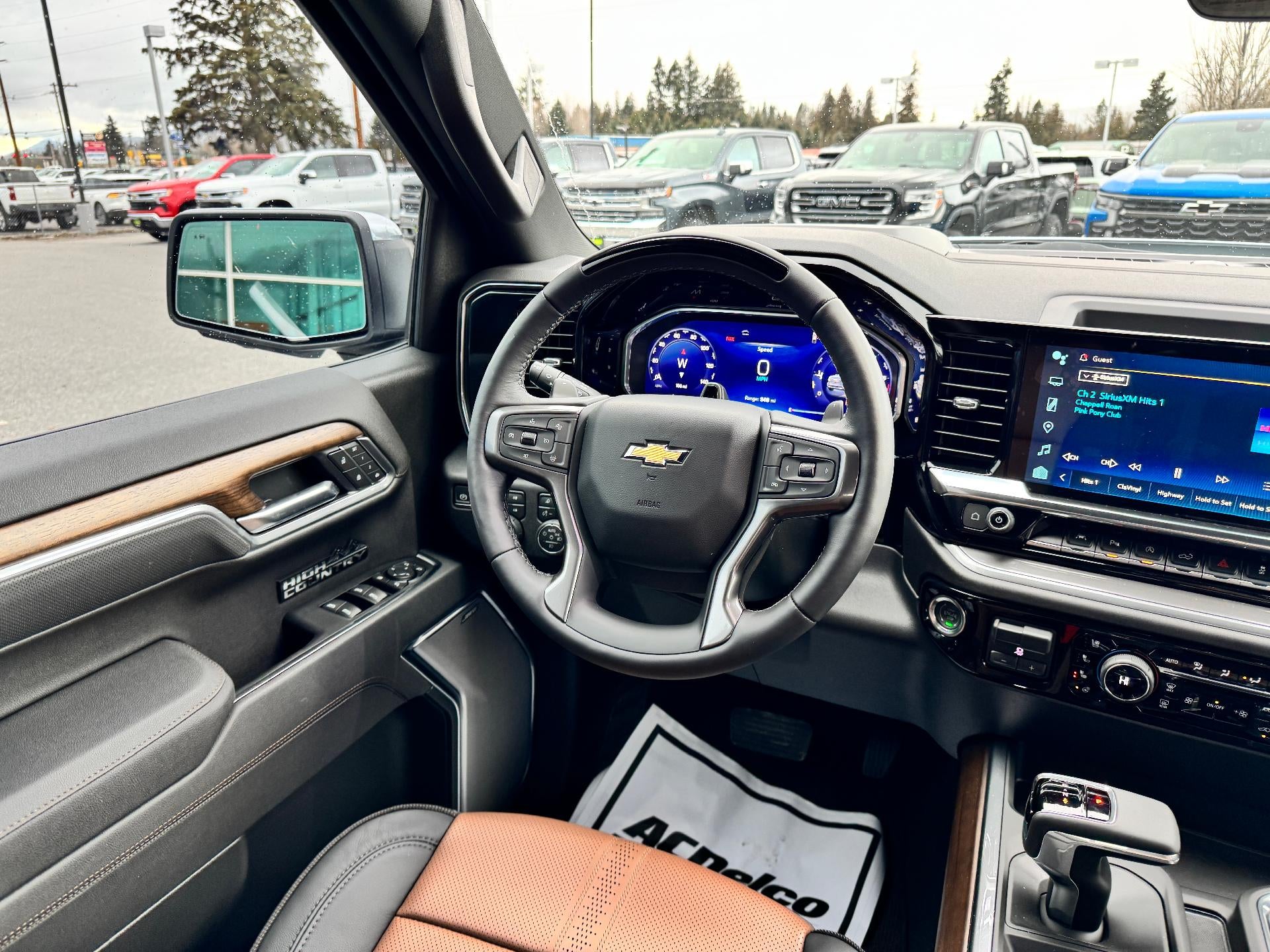 2026 Chevrolet Silverado 1500 HIGH COUNTRY / CREW / DMAX DIESEL / TECH PCKG / SUPER CRUISE / SHORT BOX