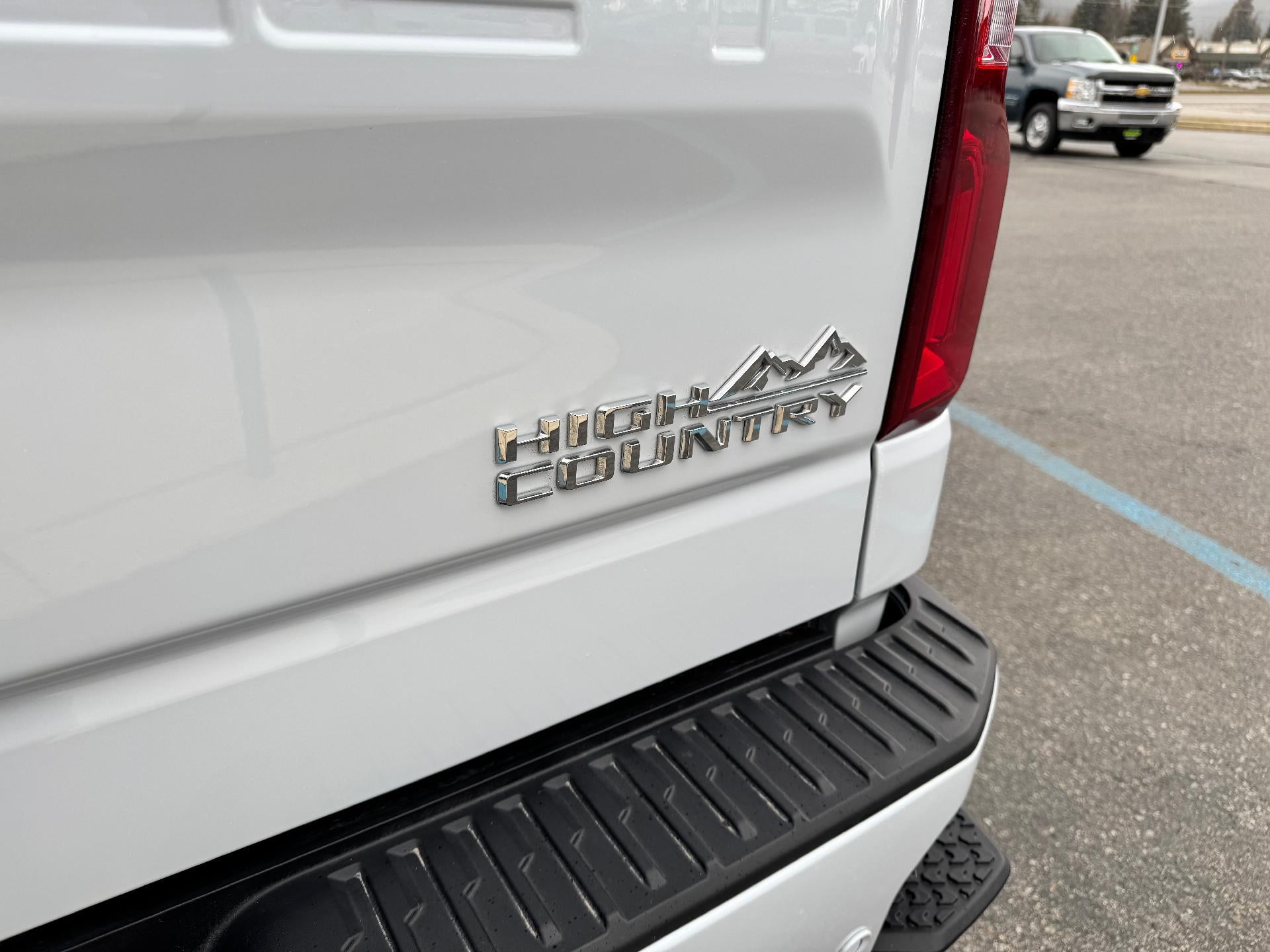 2026 Chevrolet Silverado 1500 HIGH COUNTRY / CREW / DMAX DIESEL / TECH PCKG / SUPER CRUISE / SHORT BOX