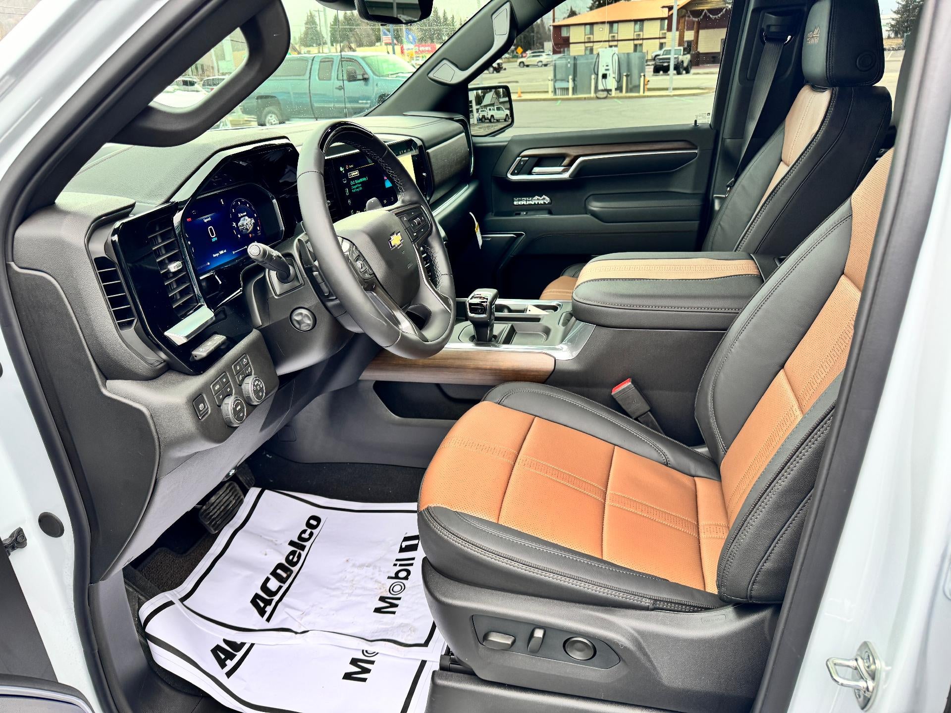 2026 Chevrolet Silverado 1500 HIGH COUNTRY / CREW / DMAX DIESEL / TECH PCKG / SUPER CRUISE / SHORT BOX