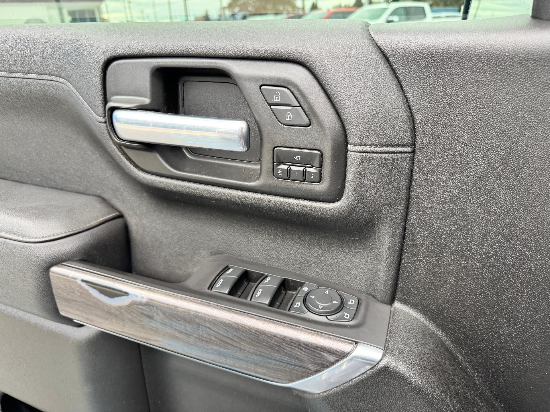 2021 Chevrolet Silverado 1500 LTZ / CREW / 5.3 LITER V8 / Z71 OFF ROAD / PREMIUM / STANDARD BOX