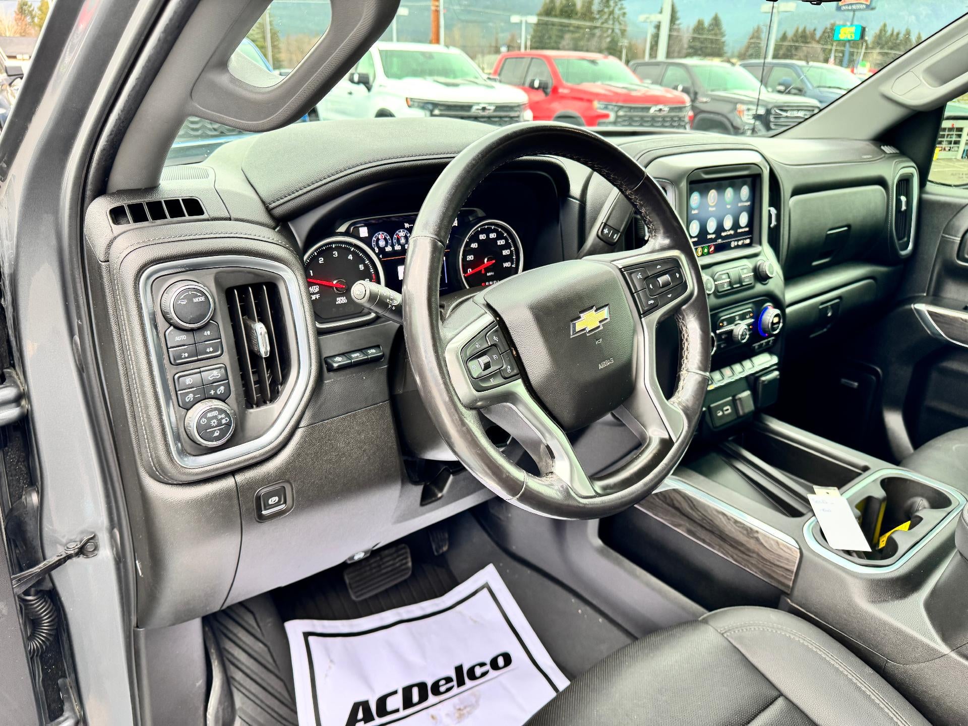 2021 Chevrolet Silverado 1500 LTZ / CREW / 5.3 LITER V8 / Z71 OFF ROAD / PREMIUM / STANDARD BOX