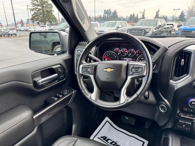 2019 Chevrolet Silverado 1500 LTZ / CREW / 6.2 LITER V8 / Z71 OFF ROAD / SHORT BOX / 45K MILES
