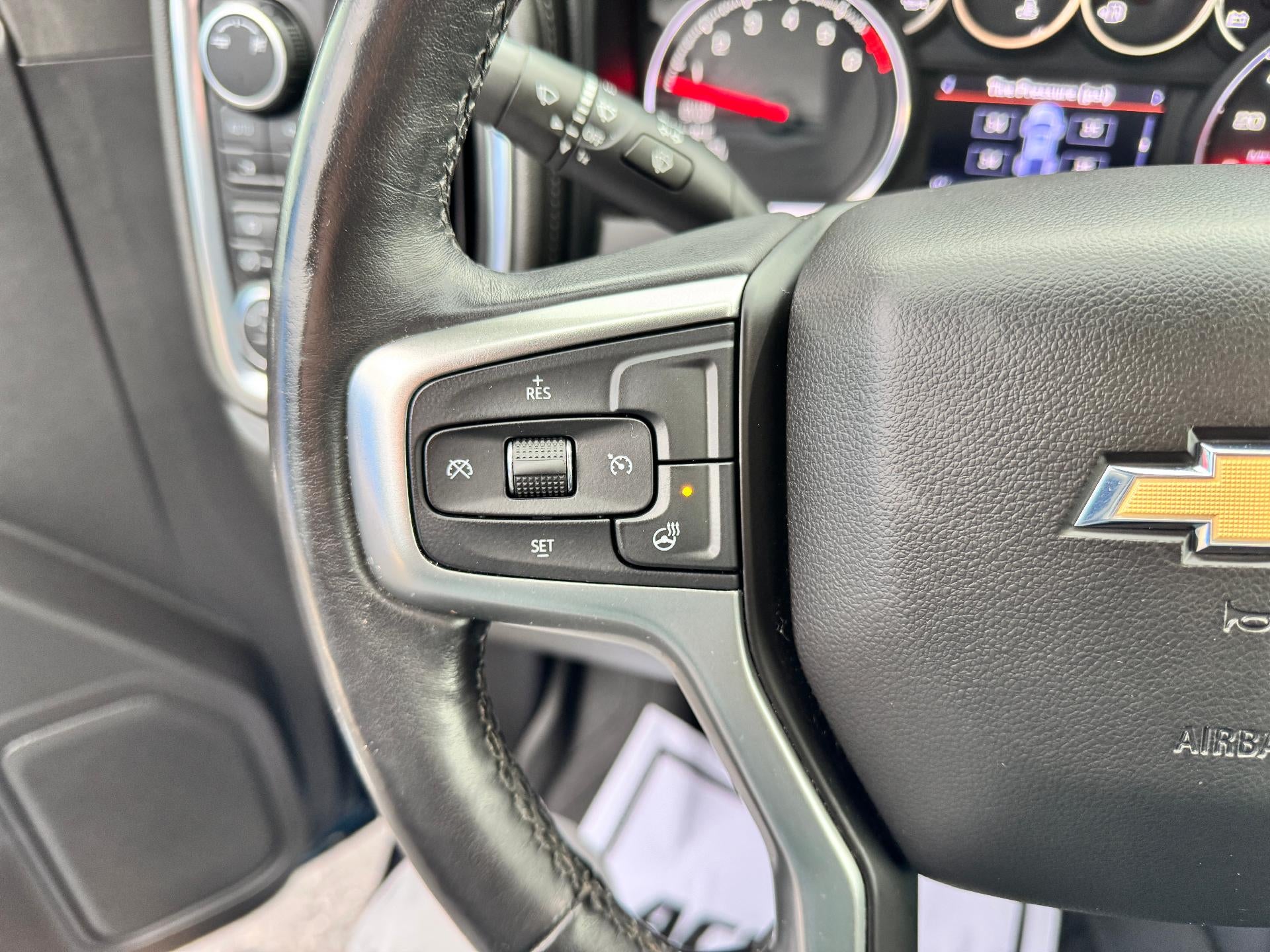 2019 Chevrolet Silverado 1500 LTZ / CREW / 6.2 LITER V8 / Z71 OFF ROAD / SHORT BOX / 45K MILES