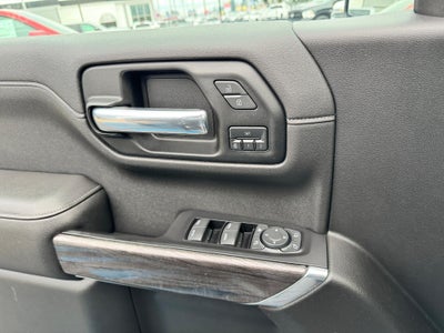 2019 Chevrolet Silverado 1500 LTZ / CREW / 6.2 LITER V8 / Z71 OFF ROAD / SHORT BOX / 45K MILES