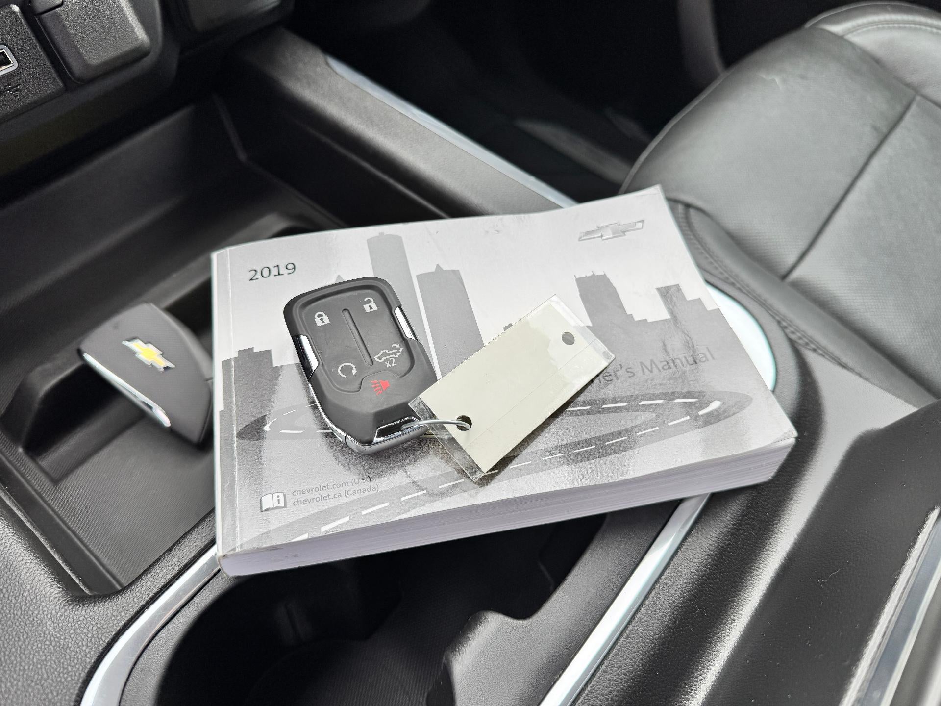 2019 Chevrolet Silverado 1500 LTZ / CREW / 6.2 LITER V8 / Z71 OFF ROAD / SHORT BOX / 45K MILES