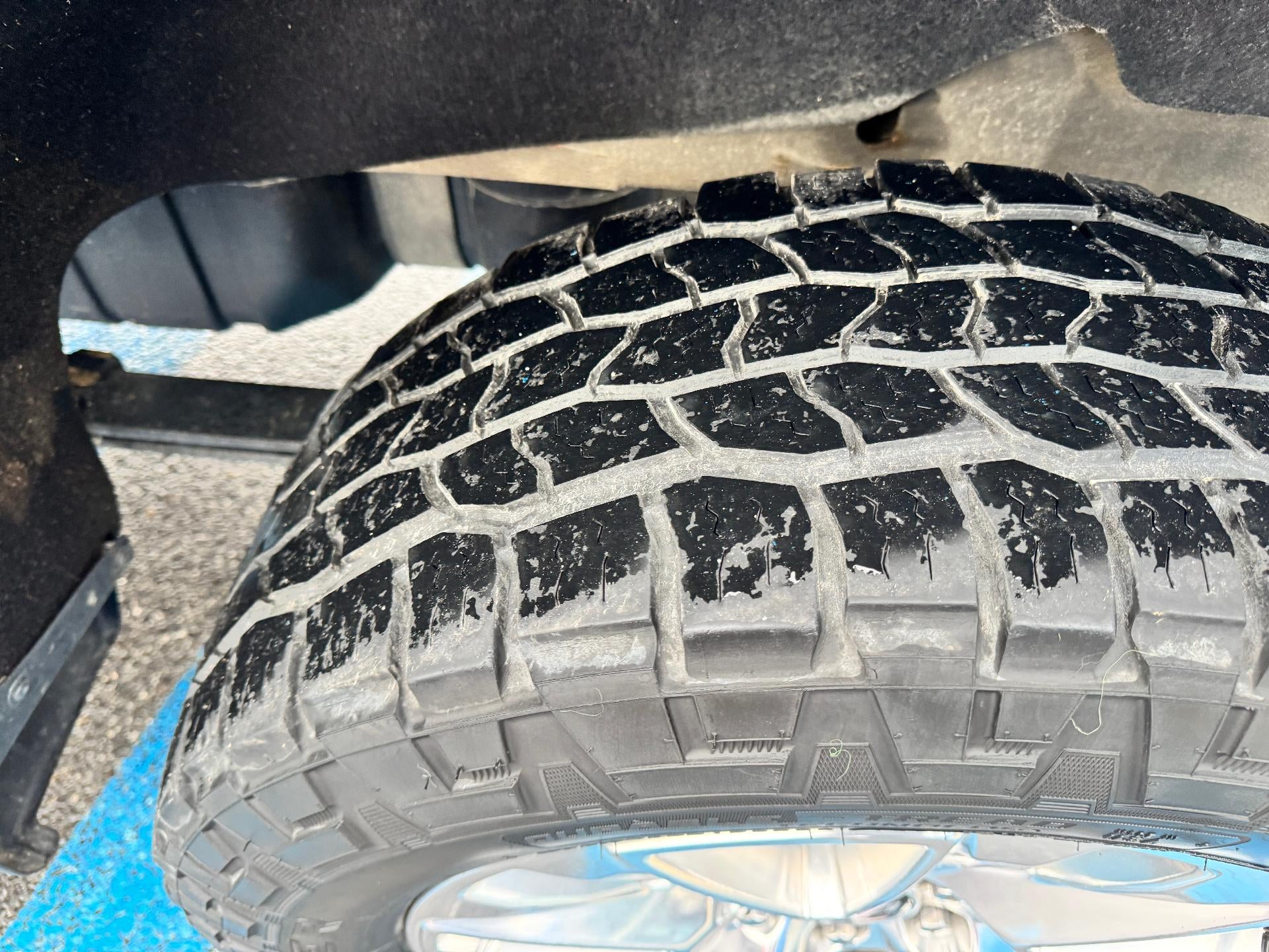 2019 Chevrolet Silverado 1500 LTZ / CREW / 6.2 LITER V8 / Z71 OFF ROAD / SHORT BOX / 45K MILES