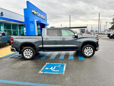 2019 Chevrolet Silverado 1500 LTZ / CREW / 6.2 LITER V8 / Z71 OFF ROAD / SHORT BOX / 45K MILES