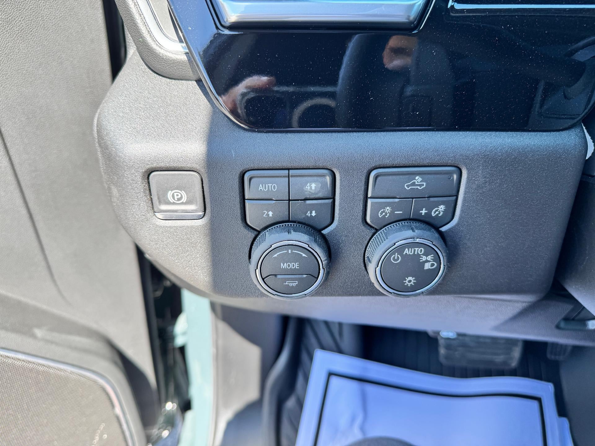 2026 Chevrolet Silverado 1500 LT / DOUBLE CAB / DMAX DIESEL / Z71 OFF ROAD / STANDARD BOX