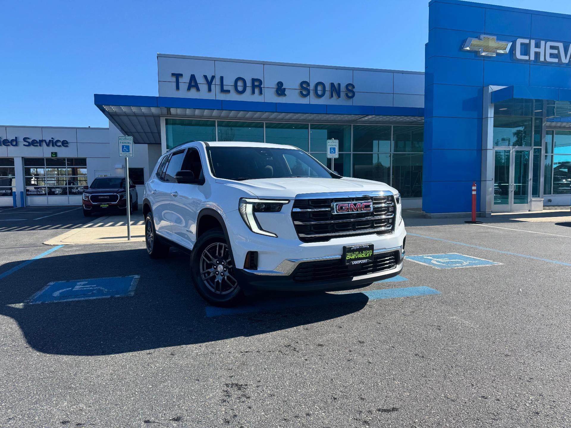 2025 GMC Acadia ELEVATION / ALL WHEEL DRIVE / ADAPTIVE CRUISE / SURROUND VISION / WARRANTY