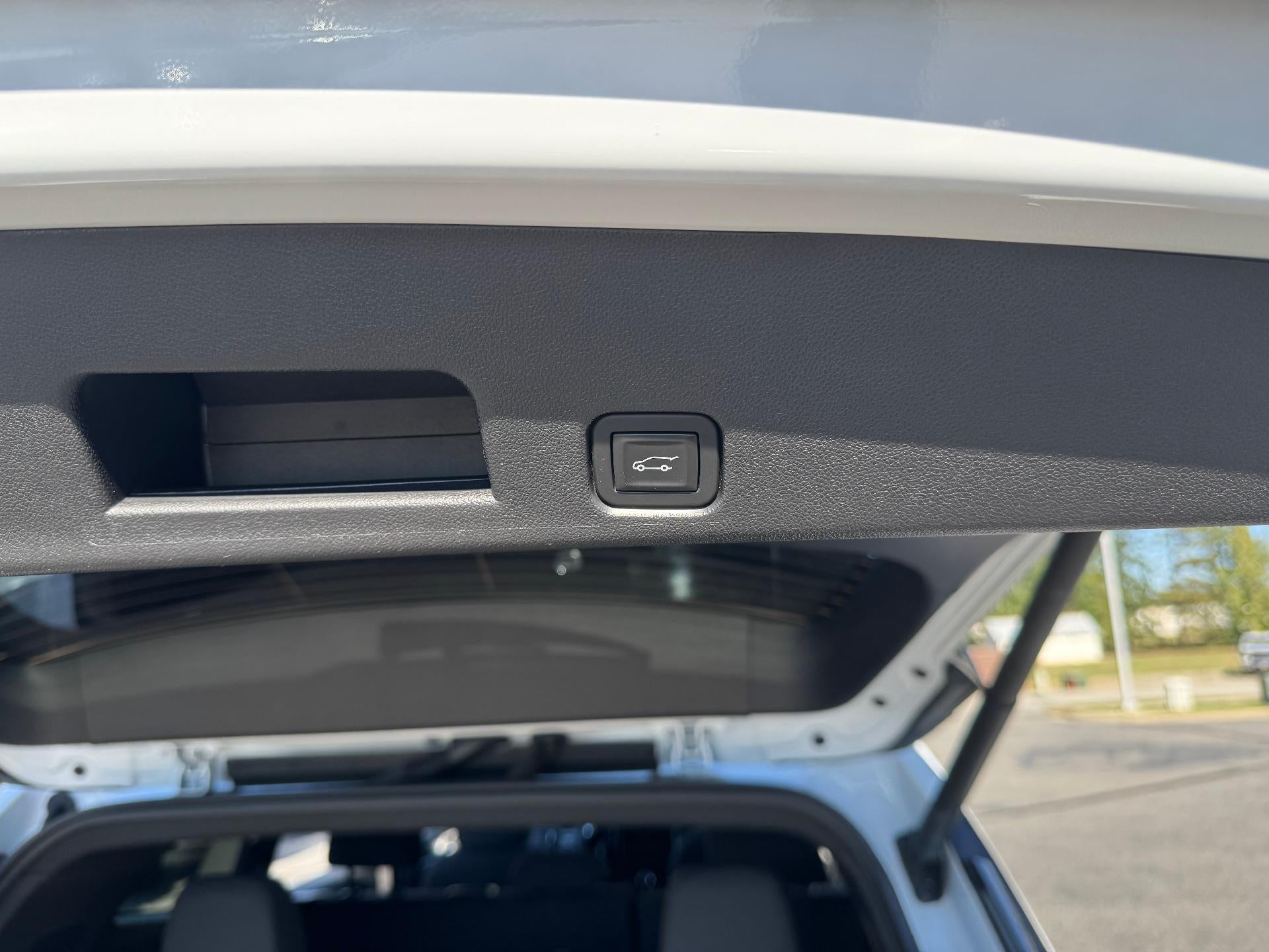 2025 GMC Acadia ELEVATION / ALL WHEEL DRIVE / ADAPTIVE CRUISE / SURROUND VISION / WARRANTY