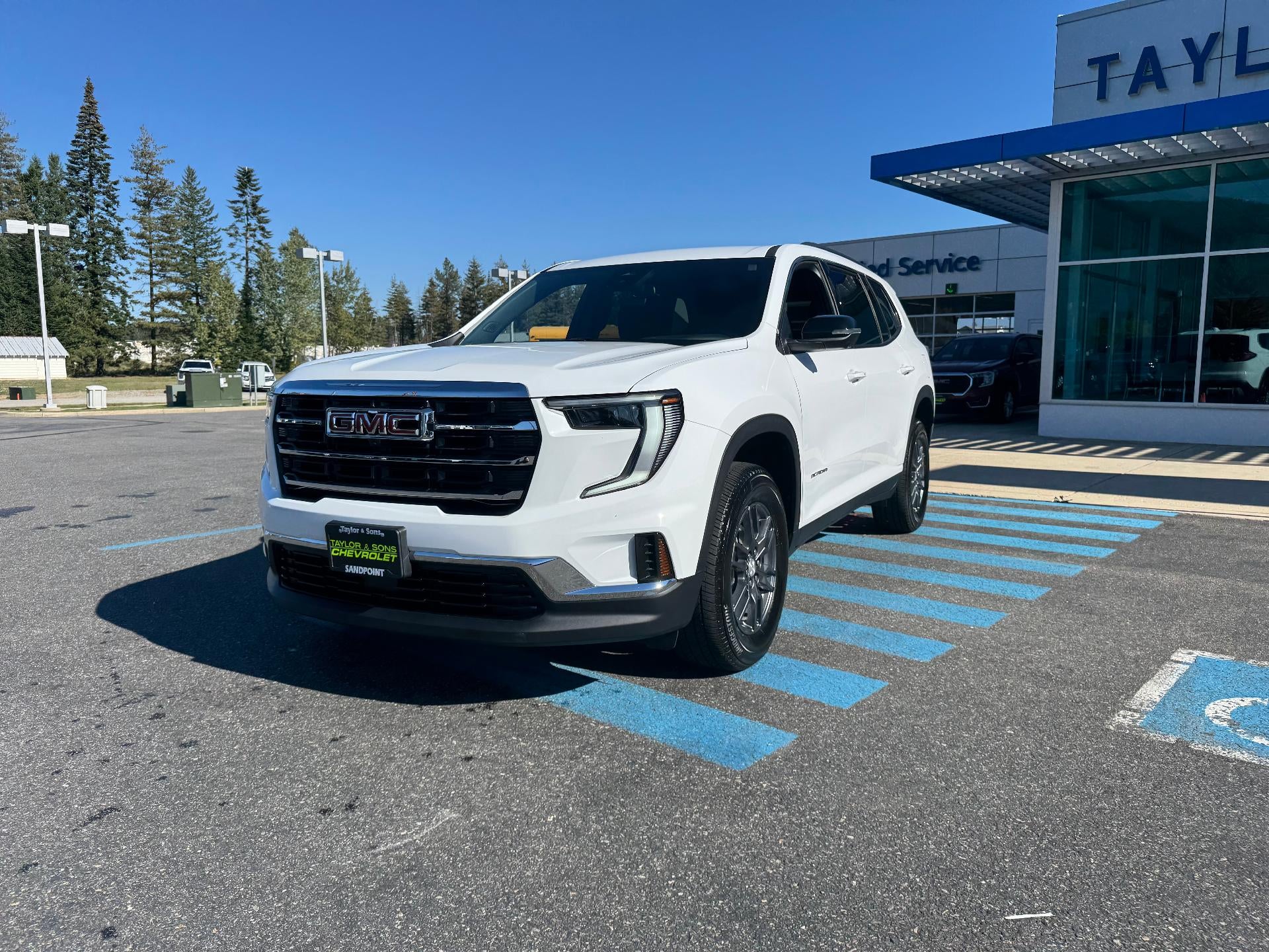 2025 GMC Acadia ELEVATION / ALL WHEEL DRIVE / ADAPTIVE CRUISE / SURROUND VISION / WARRANTY