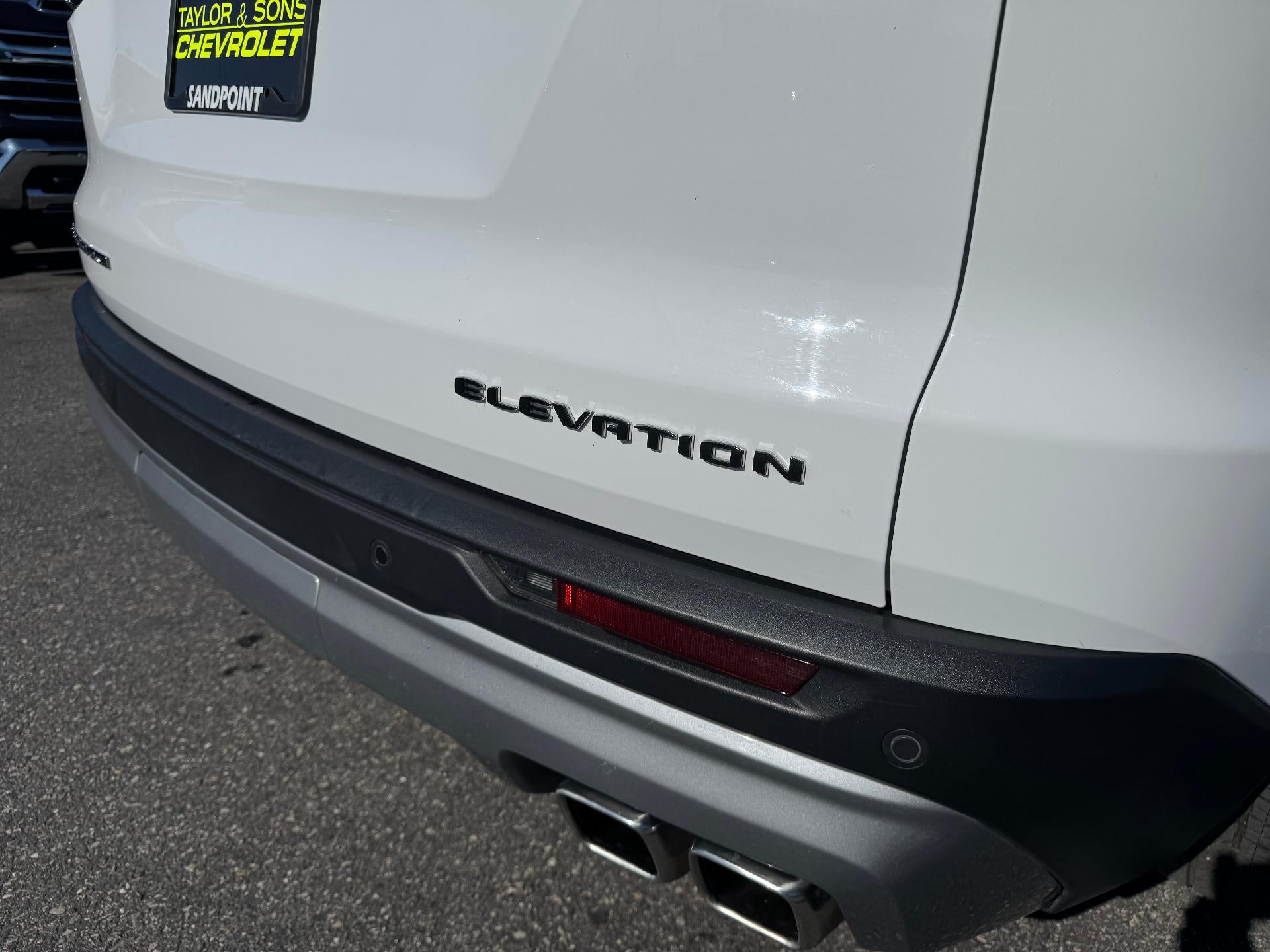 2025 GMC Acadia ELEVATION / ALL WHEEL DRIVE / ADAPTIVE CRUISE / SURROUND VISION / WARRANTY