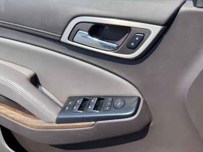 2019 GMC Yukon XL DENALI / 6.2 LITER V8 / NAVIGATION / REAR SEAT DVD / SUNROOF / LOCAL TRADE