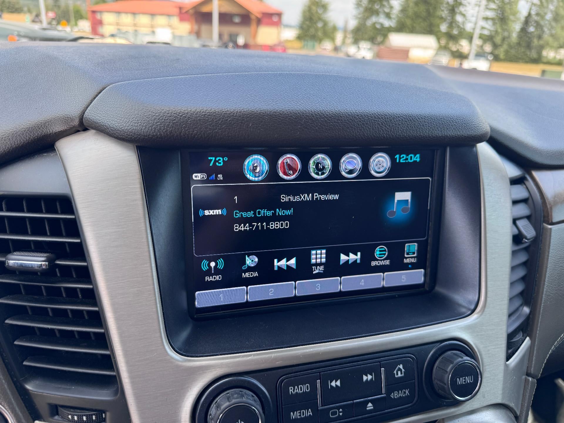 2019 GMC Yukon XL DENALI / 6.2 LITER V8 / NAVIGATION / REAR SEAT DVD / SUNROOF / LOCAL TRADE