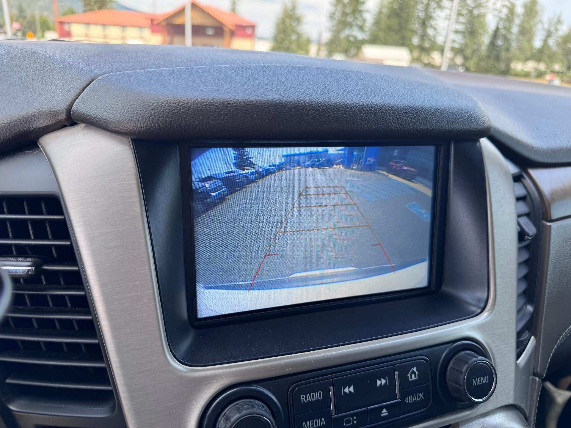 2019 GMC Yukon XL DENALI / 6.2 LITER V8 / NAVIGATION / REAR SEAT DVD / SUNROOF / LOCAL TRADE