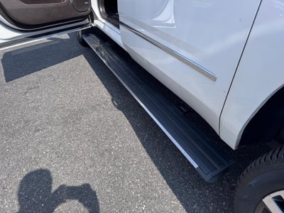 2019 GMC Yukon XL DENALI / 6.2 LITER V8 / NAVIGATION / REAR SEAT DVD / SUNROOF / LOCAL TRADE