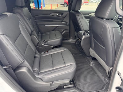 2026 Chevrolet Traverse LT / AWD / PANO SUNROOF / SURROUND VISION / ADAPTIVE CRUISE / LEATHER