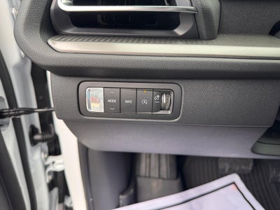 2026 Chevrolet Traverse LT / AWD / PANO SUNROOF / SURROUND VISION / ADAPTIVE CRUISE / LEATHER