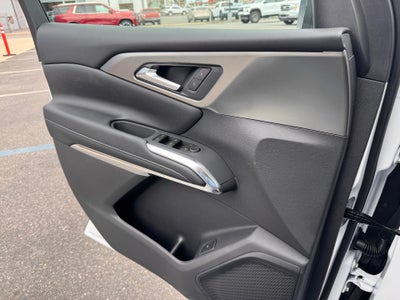 2026 Chevrolet Traverse LT / AWD / PANO SUNROOF / SURROUND VISION / ADAPTIVE CRUISE / LEATHER