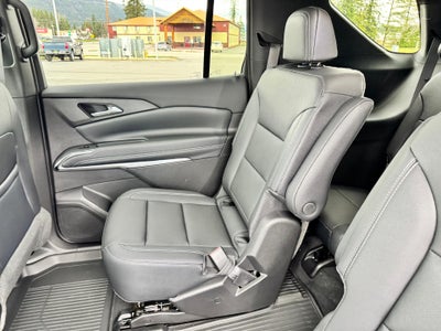 2026 Chevrolet Traverse LT / AWD / MIDNIGHT PCKG / SURROUND VISION / ADAPTIVE CRUISE