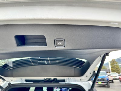 2026 Chevrolet Traverse LT / AWD / MIDNIGHT PCKG / SURROUND VISION / ADAPTIVE CRUISE