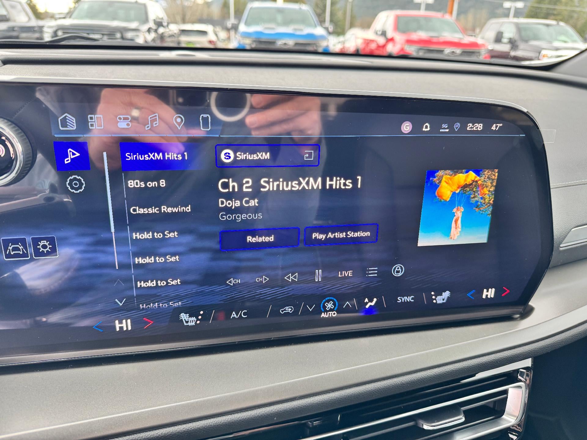 2026 Chevrolet Traverse LT / AWD / MIDNIGHT PCKG / SURROUND VISION / ADAPTIVE CRUISE