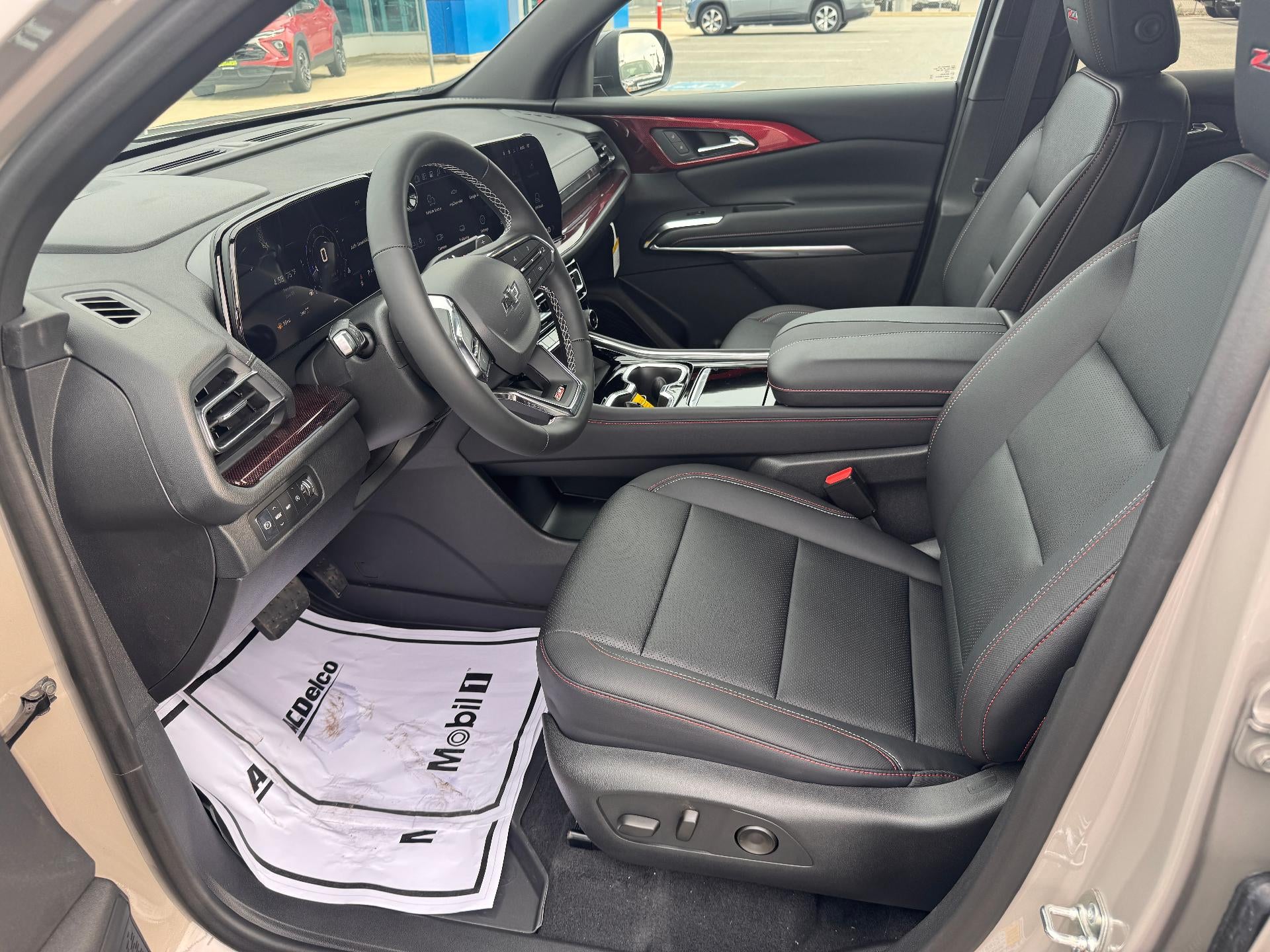 2026 Chevrolet Traverse Z71 OFF ROAD / AWD / 2.5 TURBO / PANO SUNROOF / SURROUND VISION / ADAPTIVE CRUISE