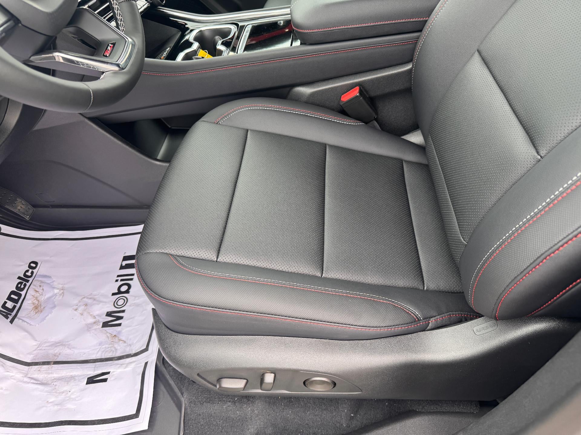 2026 Chevrolet Traverse Z71 OFF ROAD / AWD / 2.5 TURBO / PANO SUNROOF / SURROUND VISION / ADAPTIVE CRUISE