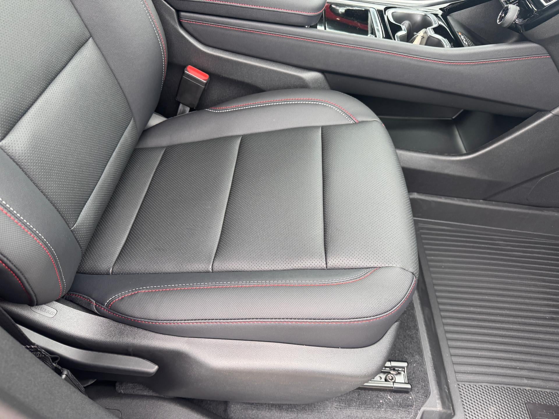 2026 Chevrolet Traverse Z71 OFF ROAD / AWD / 2.5 TURBO / PANO SUNROOF / SURROUND VISION / ADAPTIVE CRUISE