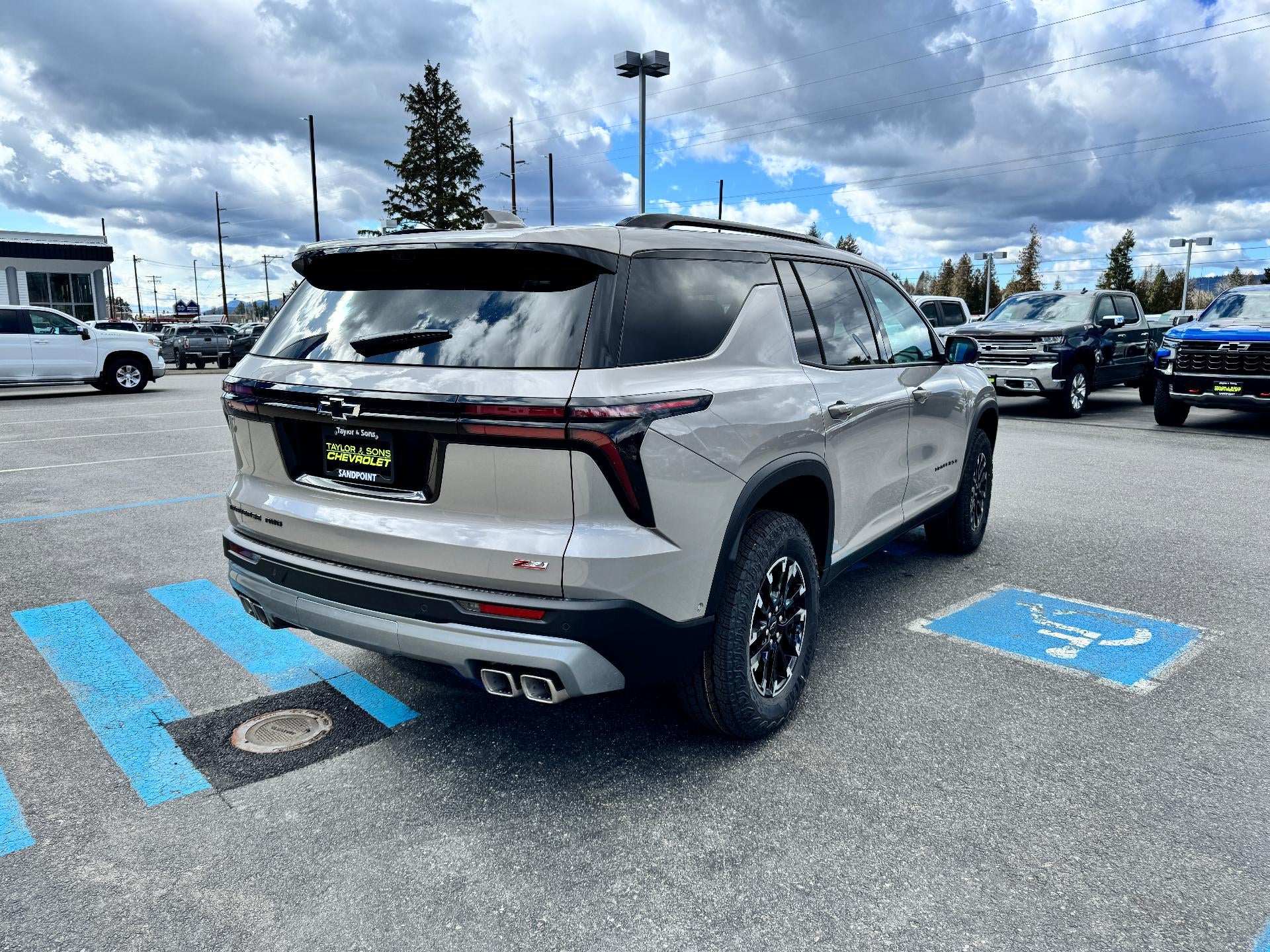 2026 Chevrolet Traverse Z71 OFF ROAD / PANO SUNROOF / SUPER CRUISE / SURROUND VISION