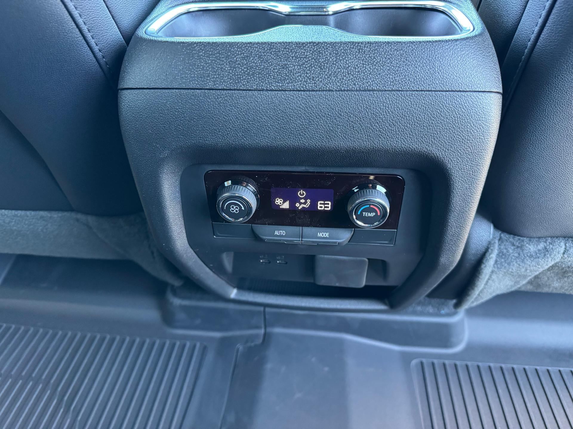 2026 Chevrolet Traverse Z71 OFF ROAD / PANO SUNROOF / SUPER CRUISE / SURROUND VISION